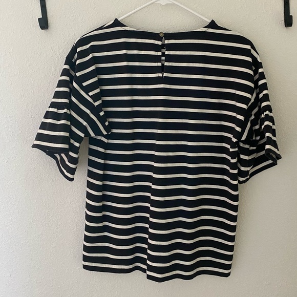LIKE-NEW JCrew Black and White Stripe Bell-Sleeve T-Shirt Shirt Top, Size Small - Picture 7 of 10